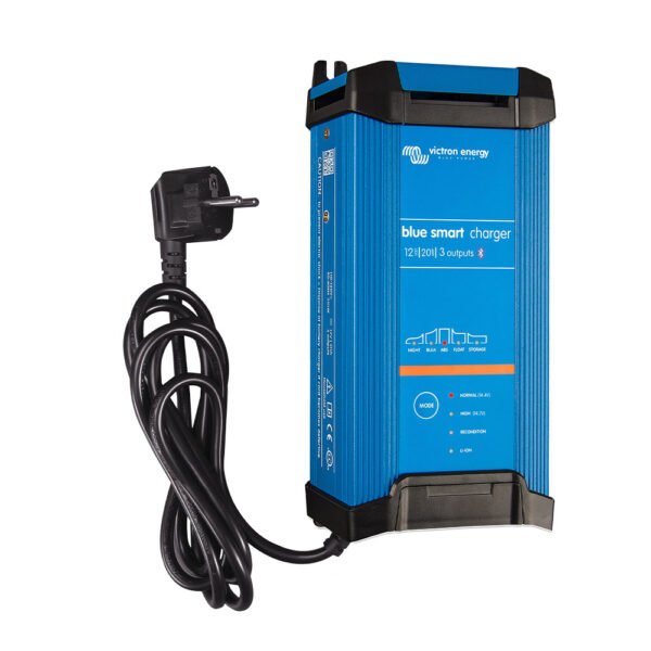 Cargador de Baterías Blue Smart IP22 12/15 230V - 3 Salidas